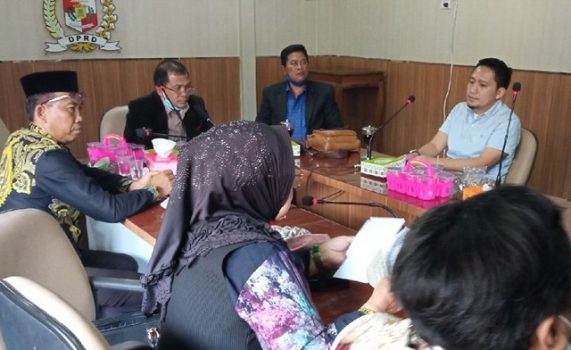 Panlih Wabup Lampura Rampungkan Verifikasi Riwayat Pendidikan Cawabup