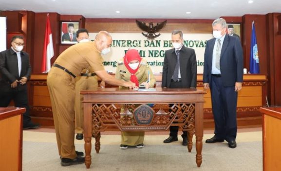 Pemkot Bandarlampung dan Unila Teken MoU Penanganan Sampah