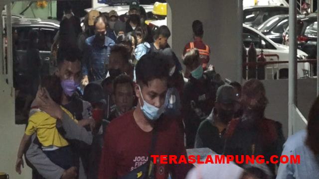 H-4 Idul Fitri, Pemudik di Pelabuhan Bakauheni Capai 54.895 Orang