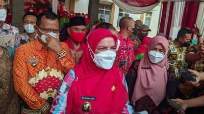 Walikota Eva Dwiana Resmikan Puskesmas Susunan Baru