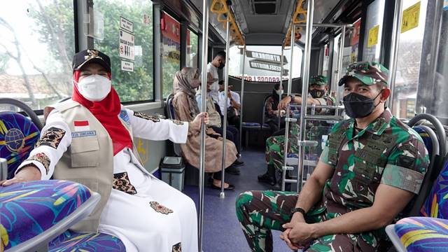 Idul Fitri Hari, Walikota Bandarlampung Pantau Pasar dan Posko Mudik