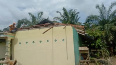 Angin Kencang di Langkat, 74 Rumah Warga Rusak