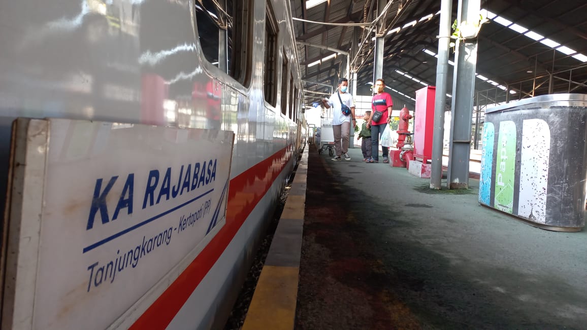 Mulai 18 Mei 2022, Pelanggan KA Rajabasa dan KA Kualastabas yang Sudah Vaksin Kedua tak Perlu Screening Covid-19