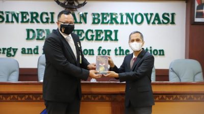 Webinar dengan Peserta Rektor dan Wakil Rektor Terbanyak, Unila Raih Rekor MURI