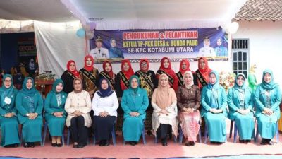 Ketua TP PKK Lampura Hadiri Pengukuhan Ketua TP PKK Desa dan Bunda PAUD Desa se-Kotabumi Utara