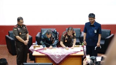 FH Unila dan Badan Diklat Kejaksaan RI Tanda Tangani Kerja Sama Bidang PSDIH