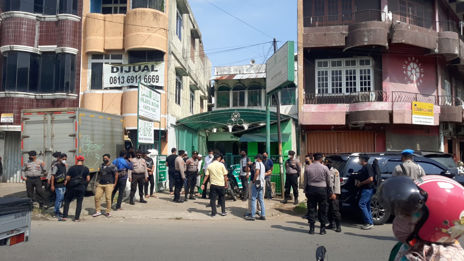 Terkait Ormas Khilafatul Muslimin, Terpidana Kasus Pengeboman Candi Borobudur Ditangkap di Bandarlampung