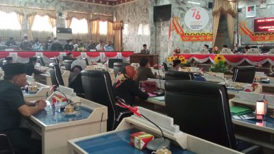 Tidak Kuorum, Sidang Paripurna LKPj Bupati Lampura Tetap Dilanjutkan