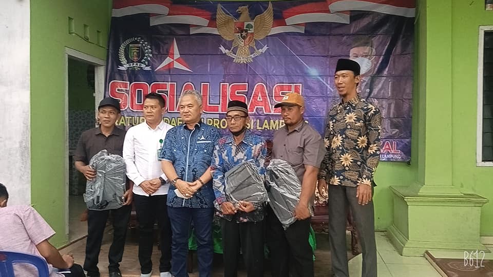 Yozi Rizal Sosialisasikan Perda Adaptasi Kebiasaan Baru di Kampung Sukabumi Waykanan