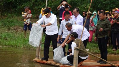 Acara Bunga Kampung Anak Ratu Aji Berlangsung Meriah
