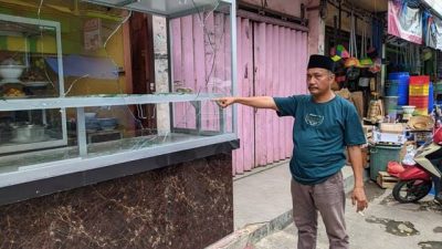 Dua Kali Kaca Etalasenya Dipecah, Pemilik Rumah Makan Singgalang Bandarlampung Lapor ke Polisi
