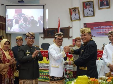 Bupati Musa Ahmad Hadiri Rapat Paripurna DPRD Tentang Peringatan HUT-ke-76 Lampung Tengah