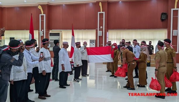 Mantan Jamaah Khilafatul Muslimin di Bandarlampung Ikrar Setia kepada NKRI