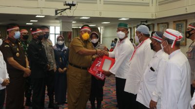 51 Mantan Anggota Khilafatul Muslimin Ikrar Setia kepada NKRI, Ini Kata Gubernur Lampung