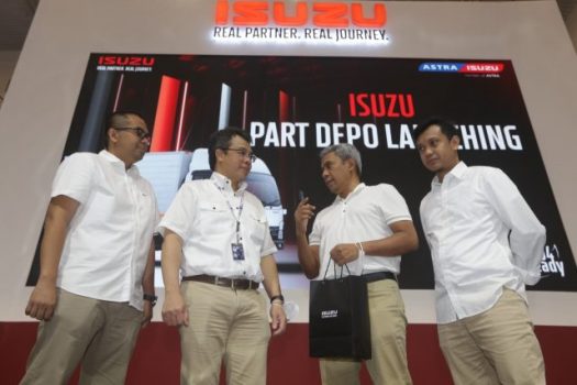 Jamin Ketersediaan Sparepart di Indonesia Timur, Isuzu Resmikan Part Depo