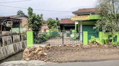Petugas Pembersih Sungai tak Bertanggung Jawab, Warga Bandarlampung Ini 10 Hari tidak Bisa Keluar Rumah untuk Berobat