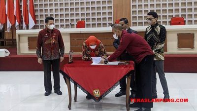 Bantu Masyarakat yang Alami Masalah Hukum, Pemkot Bandarlampung – Peradi Teken MoU