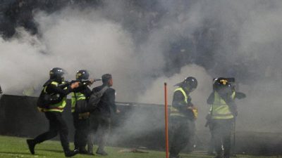 YLBHI: Tragedi Meninggalnya Ratusan Penonton di Stadion Kanjuruhan Malang, Negara Harus Bertanggung Jawab