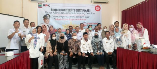 Roadshow Bus KPK, ASN Lampung Selatan Ikuti Bimtek  Gratifikasi 