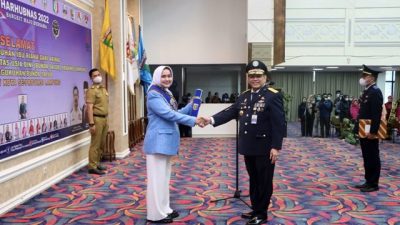 Riana Sari Arinal Dikukuhkan Sebagai Bunda Sadar Lalulintas Usia Dini 2022-2027