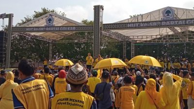 Berhadiah Mobil, Ribuan Warga Lampung Ikuti Jalan Sehat Partai Golkar
