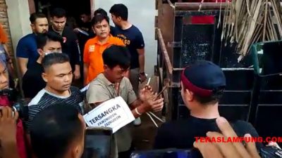 Rekonstruksi Pembunuhan Satu Keluarga di Way Kanan, Tersangka Peragakan 81 Adegan