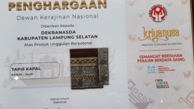 Dapat Penghargaan, Produk Tapis Kapal Harumkan Kabupaten Lampung Selatan di Kancah Nasional