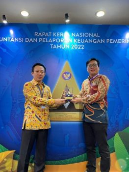 Lampung Raih WTP 8 Kali Berturut-turut, Gubernur Arinal Terima Penghargaan dari Kementerian Keuangan 