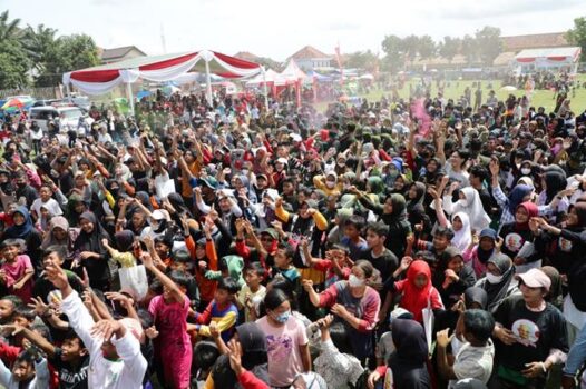 Teriakan Ganjar Presiden Menggema dari Ribuan Milenial di Lampung Timur