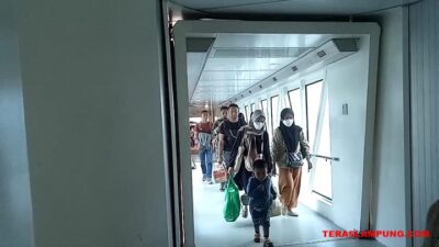 Ditutup karena Gelombang Tinggi, Pelabuhan Bakauheni Kembali Dibuka