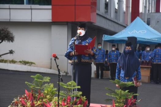 Peringatan Hari Bela Negara, 366 PNS Pemkot Bandarlampung Terima Penghargaan