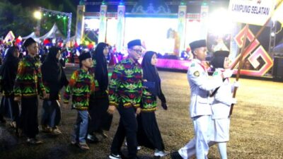 Dukung Kafilah MTQ, Perangkat Daerah Lampung Selatan Hadiri Pembukaan MTQ ke-49 Provinsi Lampung