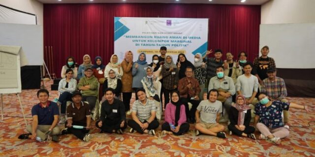 Korban Diskriminasi dan Ruang Politik yang Semakin Sempit