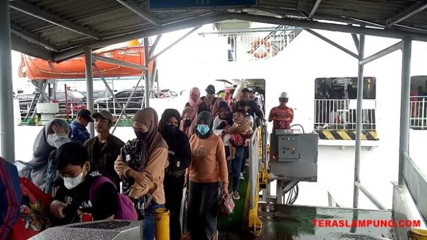 Arus Balik H+7 Nataru di Pelabuhan Bakauheni Cenderung Normal