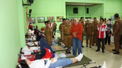 Tinjau Kegiatan Donor Darah, Riana Sari Arinal Berharap Donor Darah Dapat Menumbuhkan Empati Anak Muda Lampung