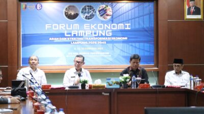 Sekdaprov Lampung Buka FGD Arah dan Strategi Transformasi Ekonomi Lampung 2025-2045