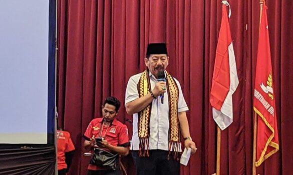 Herman HN Terima Penghargaan Politisi Peduli Sosial dari PWDPI
