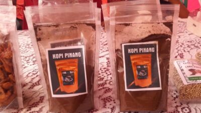 Produk “Kopi Pinang” Desa Karang Raya Menarik Perhatian Pengunjung Merbau Mataram Fair