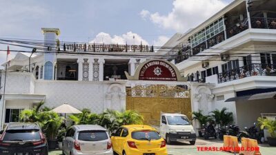 Dinonjobkan, Lima Kepala Puskesmas di Bandarlampung ke Luar Negeri Ternyata karena Dapat Hadiah dari Tokoh Budha