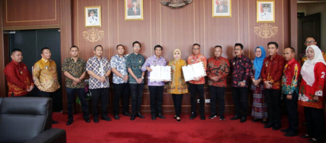 Pemkab-Kejari Lampung Selatan Teken Kerja Sama Penyelenggaraan Mal Pelayanan Publik