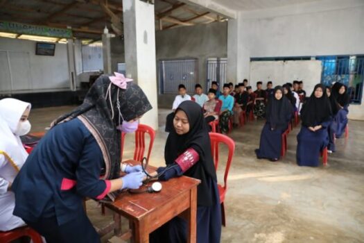 Jelang Ramadan, Santri Dukung Ganjar Gelar Festival Lomba hingga Cek Kesehatan di Ponpes Lampung Utara