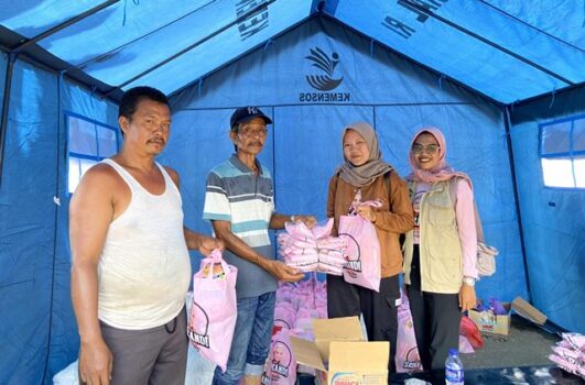 Srikandi Ganjar Lampung Bantu Korban Banjir di Kotabumi Selatan