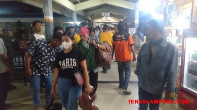H-3 Idulfitri: 75.718 Pemudik Menyeberang ke Sumatera