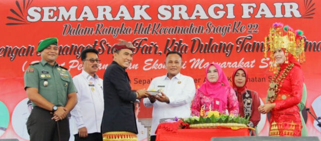 Hari Jadi ke-22, Pemerintah Kecamatan Sragi Gelar Semarak Kecamatan Fair 2023
