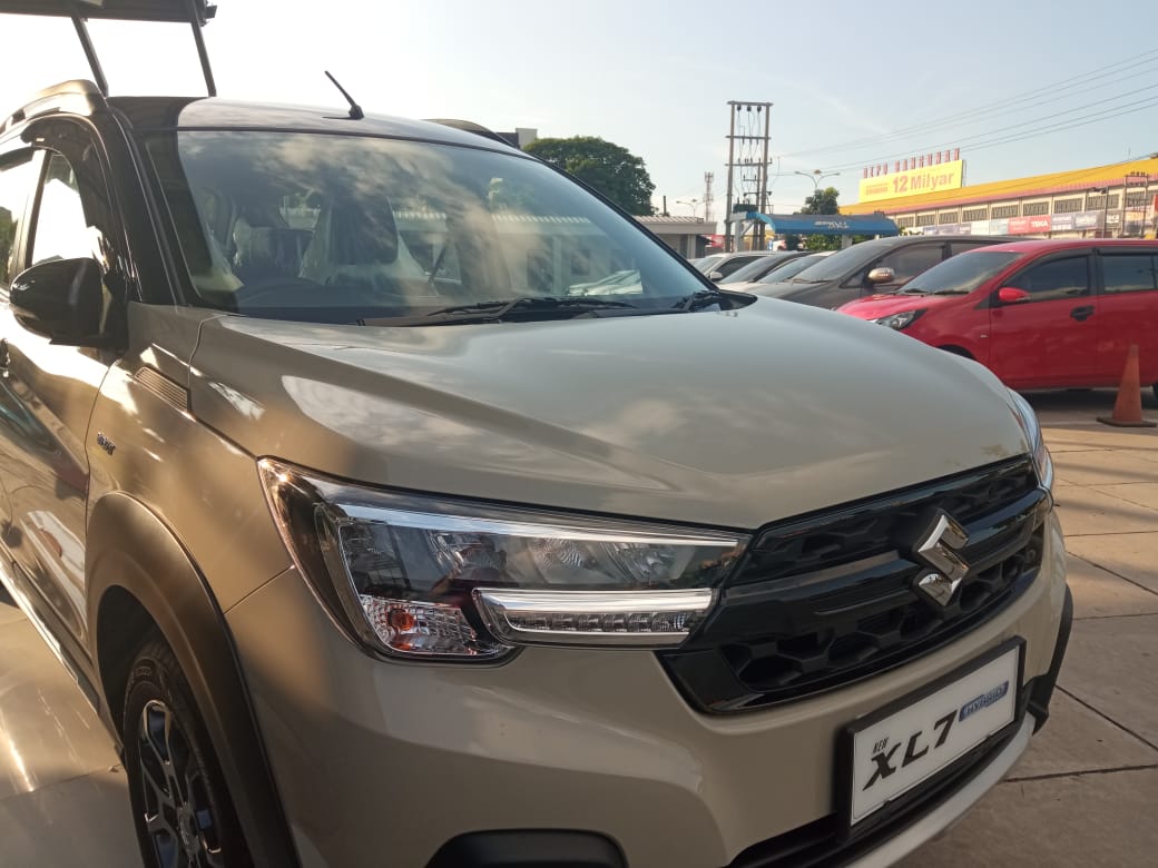 Peluncuran Resmi Suzuki New XL7 Hybrid: SUV Keluarga Aktif yang Ramah Lingkungan
