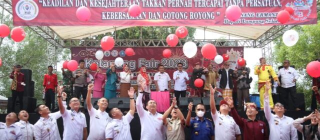 Bupati Lampung Selatan Buka Ketapang Fair 2023