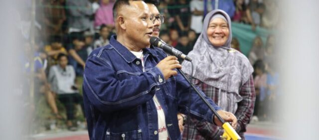 Bupati Nanang Ermanto Hadiri Penutupan Turnamen Voli Camat Cup 2023 di Palas