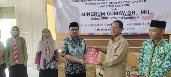 Mingrum Gumay Sosialisasikan Ideologi Pancasila di Terbanggi Besar