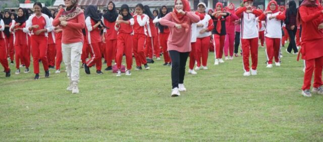 Ketua YJI Lampung Selatan Senam Bersama Masyarakat Candipuro