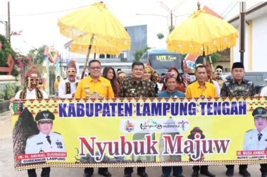 Bupati Musa Ahmad Hadiri Pembukaan Festival Krakatau 2023